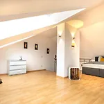 Apartman Blue Chili 99 - Grosszuegiges Loft Wlan Boxspringbett Bis 4 Pers Lipcse