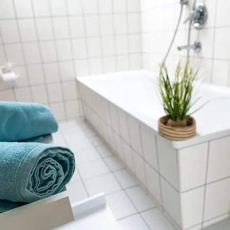 Blue Chili 99 - Grosszuegiges Loft Wlan Boxspringbett Bis 4 Pers 公寓 *