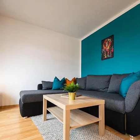 Blue Chili 99 - Grosszuegiges Loft Wlan Boxspringbett Bis 4 Pers Apartman