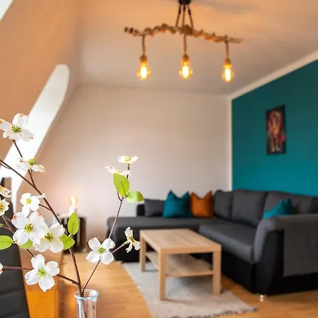 Апартаменты Blue Chili 99 - Grosszuegiges Loft Wlan Boxspringbett Bis 4 Pers *