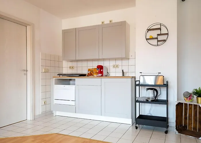 Blue Chili 99 - Grosszuegiges Loft Wlan Boxspringbett Bis 4 Pers Appartement *